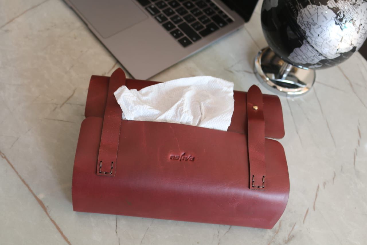 Luxnap tissue box