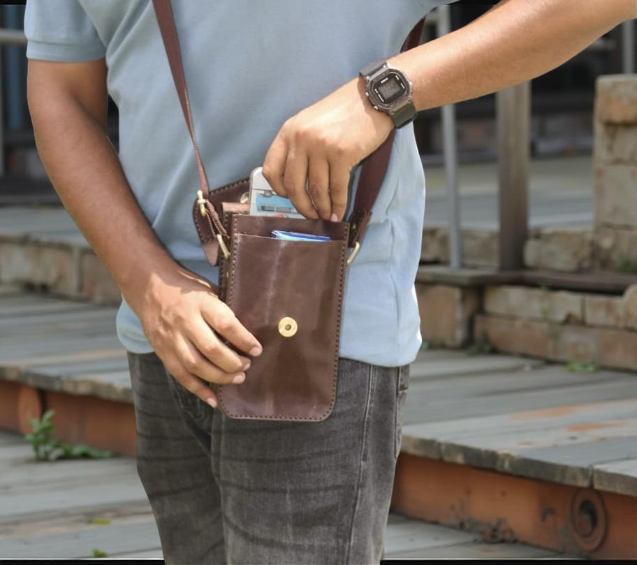 Elowen crossbody bag