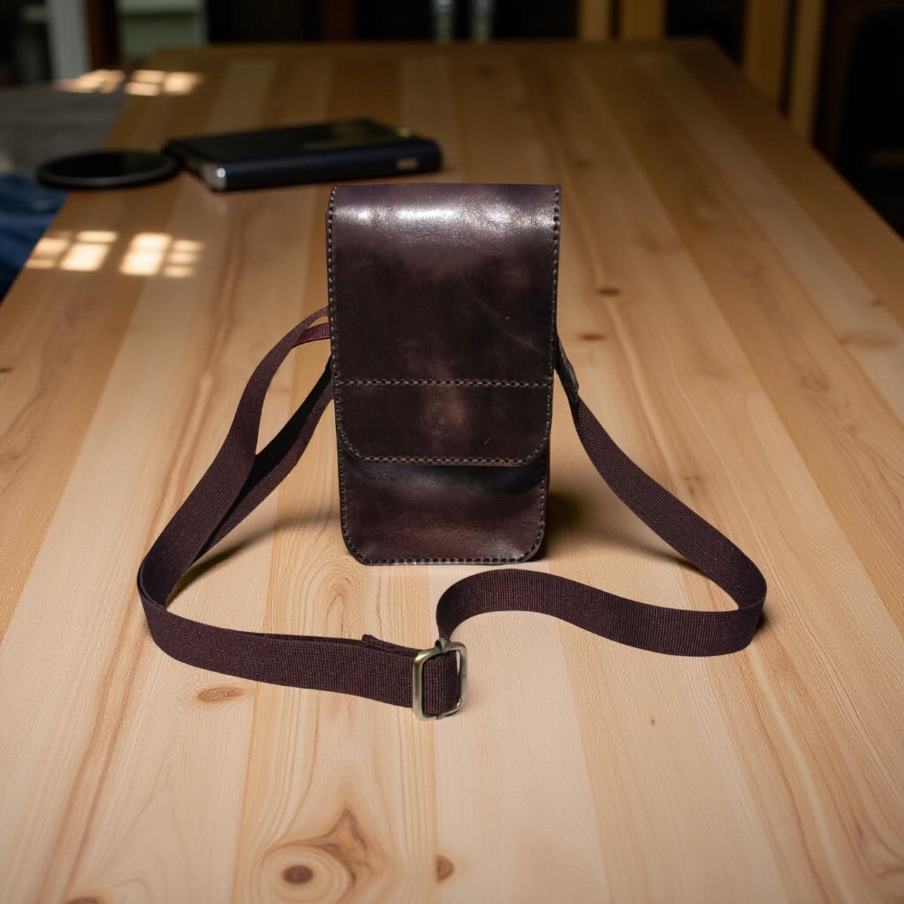 Elowen crossbody bag